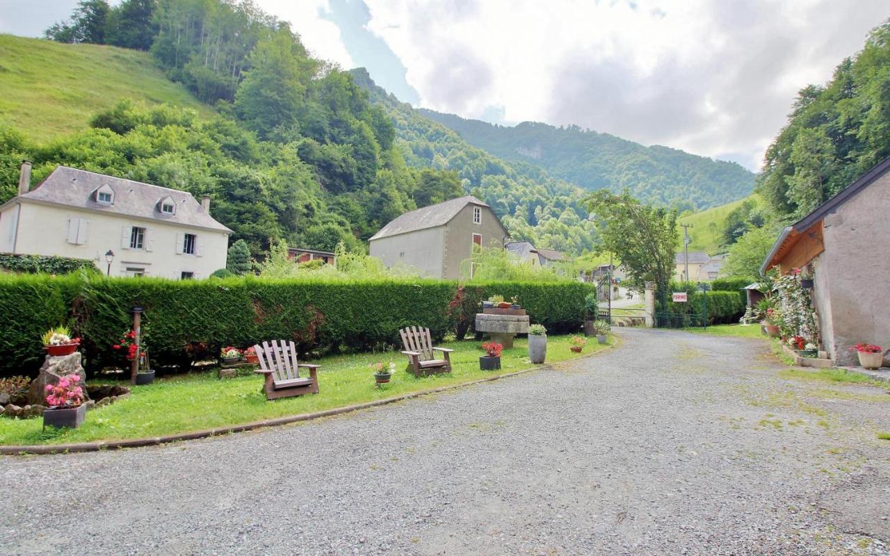 Gite Du Hougarou Ferrieres  Exterior photo